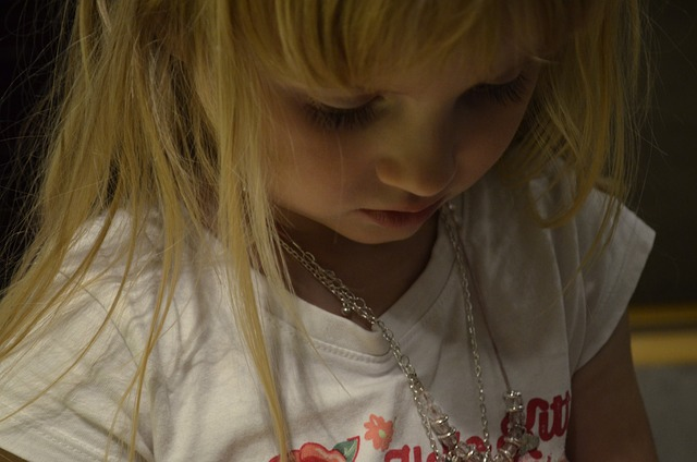 A partir de quel age les enfants peuvent-ils porter des bijoux ?